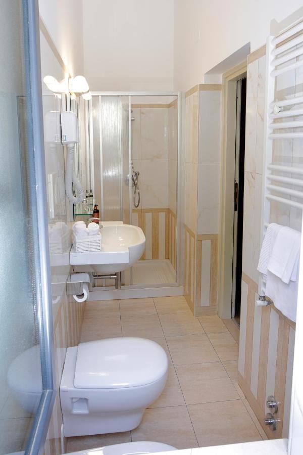 Hotel Sollievo San Giovanni Rotondo Esterno foto
