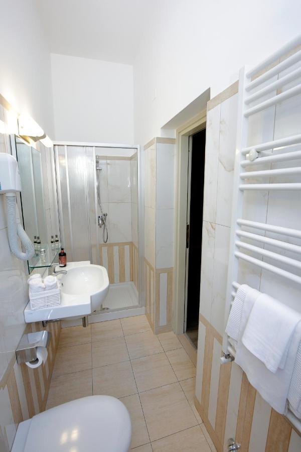 Hotel Sollievo San Giovanni Rotondo Esterno foto