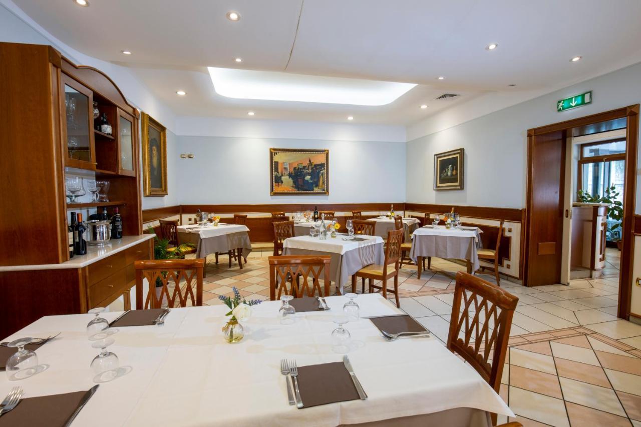 Hotel Sollievo San Giovanni Rotondo Esterno foto